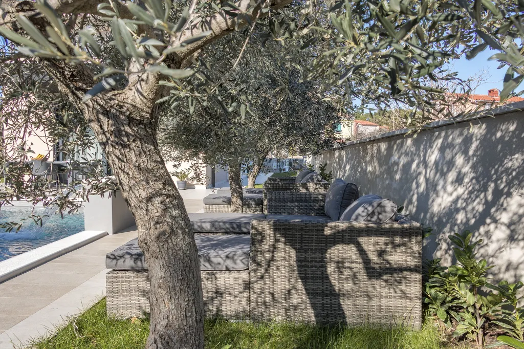 Contemporary Villa with Pool in Premantura