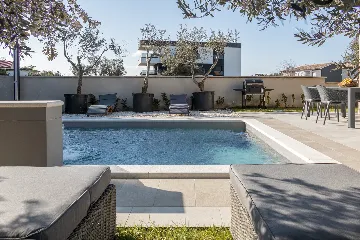 Contemporary Villa with Pool in Premantura