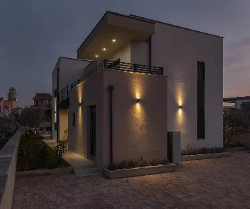 Contemporary Villa with Pool in Premantura