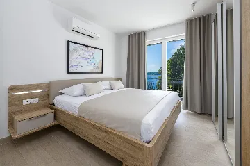 Modern Sea View Villa with Pool, Zaton