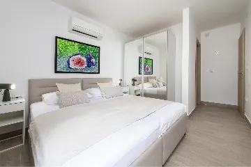 Modern Sea View Villa with Pool, Zaton