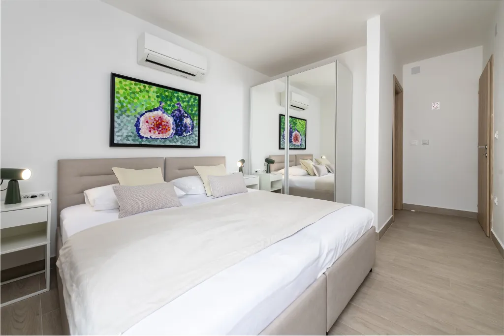 Modern Sea View Villa with Pool, Zaton