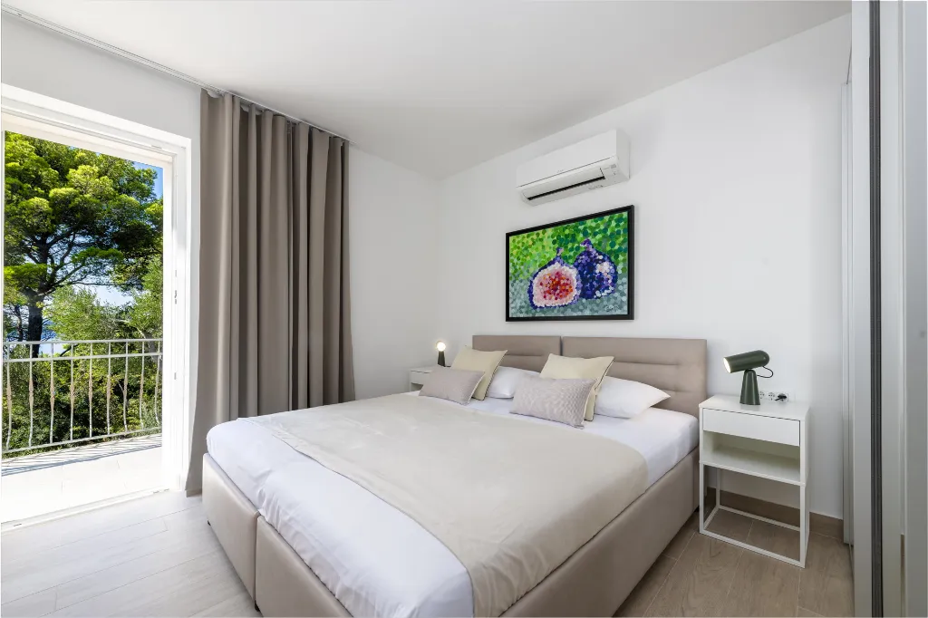 Modern Sea View Villa with Pool, Zaton
