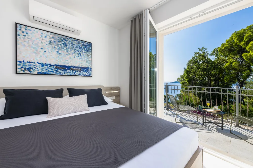 Modern Sea View Villa with Pool, Zaton