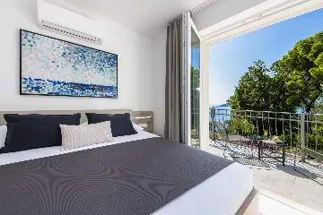 Modern Sea View Villa with Pool, Zaton