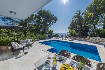 Modern Sea View Villa with Pool, Zaton