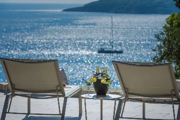 Modern Sea View Villa with Pool, Zaton