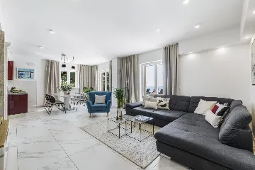 Modern Sea View Villa with Pool, Zaton