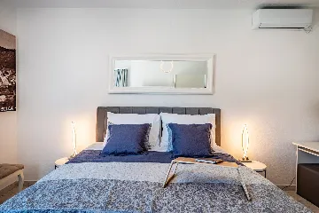 Contemporary Villa with Pool in Selca