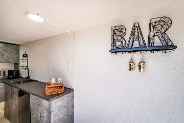 Contemporary Villa with Pool in Selca