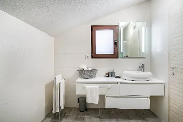 Contemporary Villa with Pool in Selca