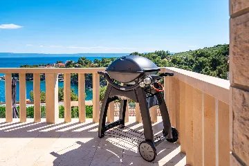 Contemporary Villa with Pool in Selca