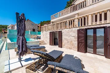 Contemporary Villa with Pool in Selca