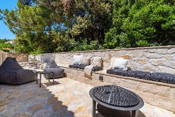 Contemporary Villa with Pool in Selca