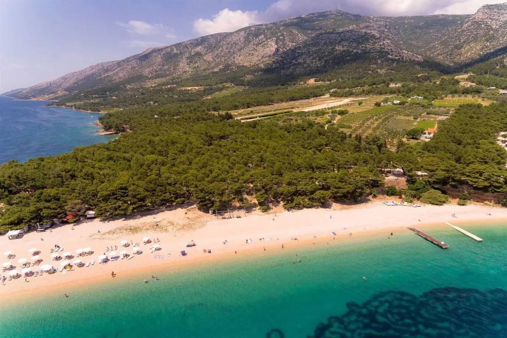 Seaside Family Villa with Pool in Bol