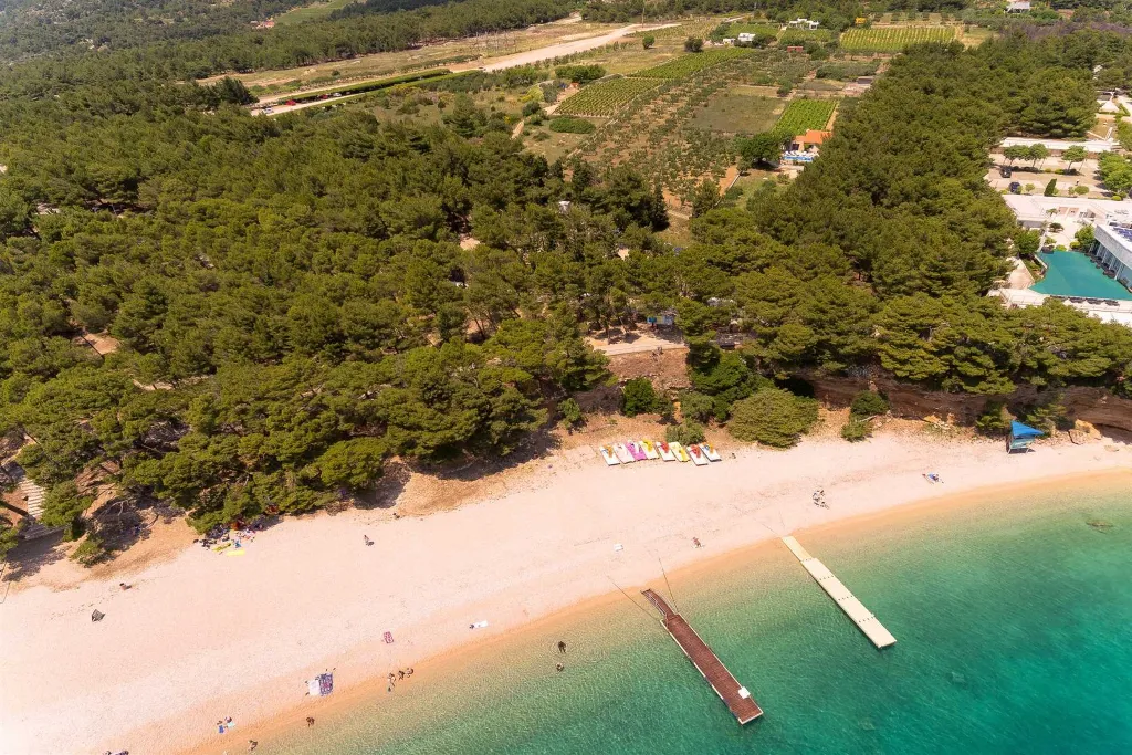 Seaside Family Villa with Pool in Bol