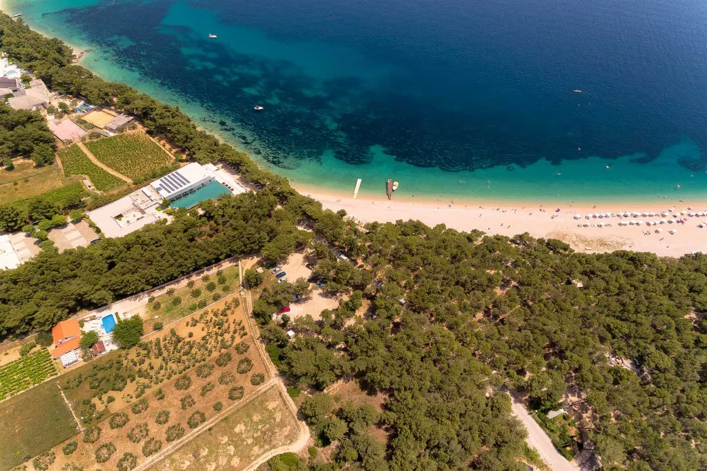Seaside Family Villa with Pool in Bol