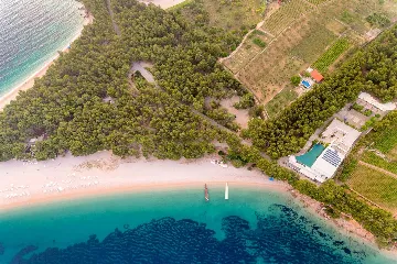 Seaside Family Villa with Pool in Bol