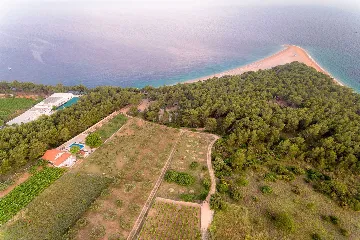 Seaside Family Villa with Pool in Bol