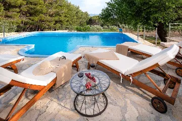Seaside Family Villa with Pool in Bol