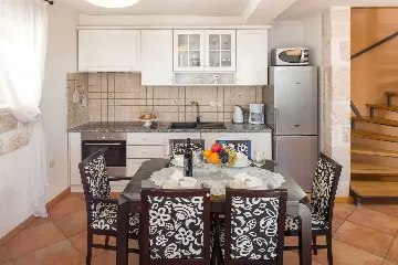 Seaside Villa Retreat with Pool, Bol