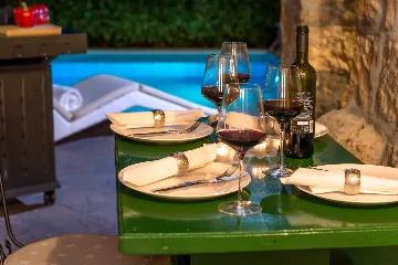 Seaside Villa Retreat with Pool, Bol