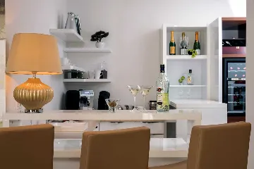 Modern Villa with Pool and Wellness in Stanići