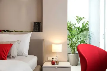 Modern Villa with Pool and Wellness in Stanići