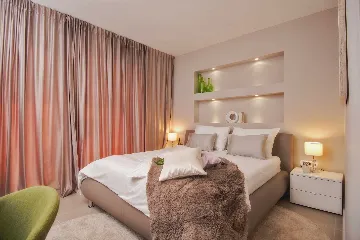 Modern Villa with Pool and Wellness in Stanići