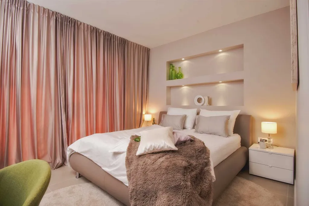 Modern Villa with Pool and Wellness in Stanići
