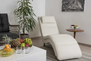 Modern Villa with Pool and Wellness in Stanići