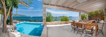 Seaside Villa Retreat with Pool in Orebić