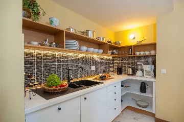 Seaside Villa Retreat with Pool in Orebić