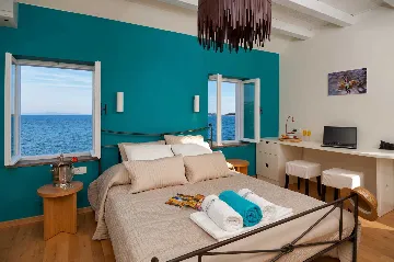 Seaside Villa Retreat with Pool in Orebić