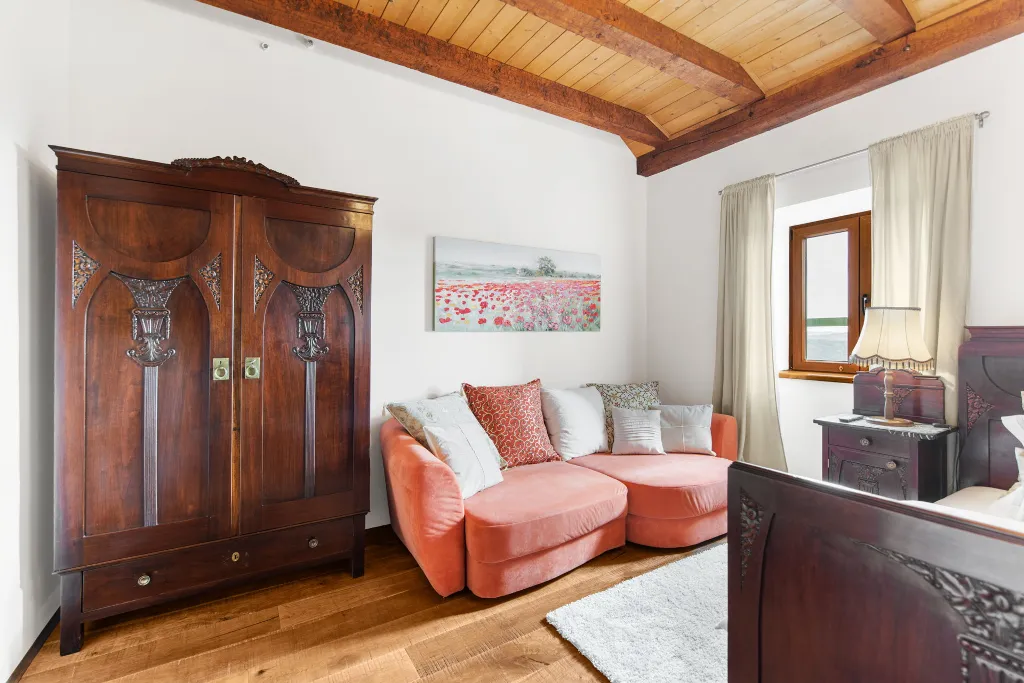Contemporary Villa Retreat with Pool in Sovinjska Brda