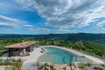 Contemporary Villa Retreat with Pool in Sovinjska Brda