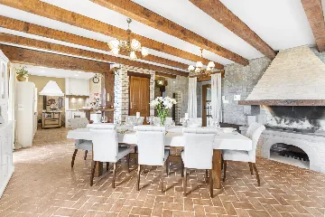 Contemporary Villa Retreat with Pool in Sovinjska Brda