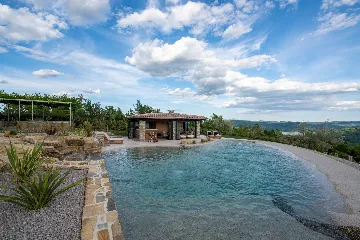 Contemporary Villa Retreat with Pool in Sovinjska Brda