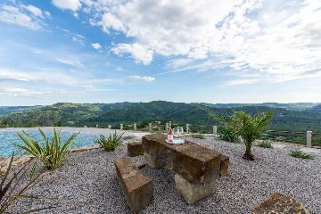 Contemporary Villa Retreat with Pool in Sovinjska Brda