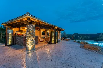 Contemporary Villa Retreat with Pool in Sovinjska Brda