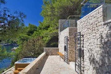 Seaside Villa Retreat with Pool in Selca