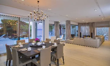 Seaside Villa Retreat with Pool in Selca