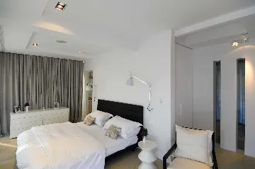 Seaside Villa Retreat with Pool in Selca