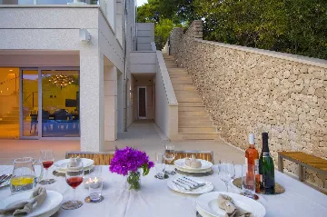 Seaside Villa Retreat with Pool in Selca