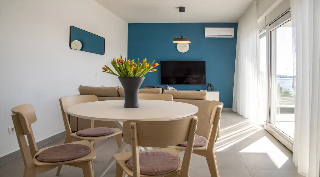 Contemporary Villa Retreat with Pool in Rogoznica