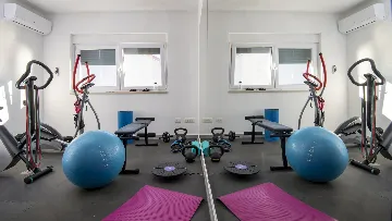 Contemporary Villa Retreat with Pool in Rogoznica