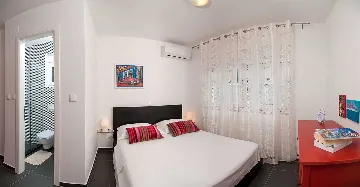 Contemporary Villa Retreat with Pool in Rogoznica