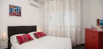 Contemporary Villa Retreat with Pool in Rogoznica