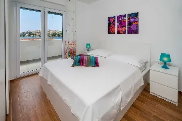 Contemporary Villa Retreat with Pool in Rogoznica