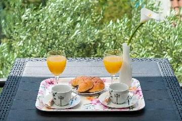 Contemporary Villa Retreat with Pool in Rogoznica